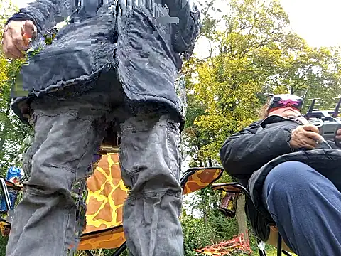 Snapshot of LanaSissy100 chatting on 10.12.25 LanaSissy100 online show from 10.12.25