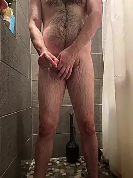 Snapshot of Lewdguy14 chatting on 06.12.26 Lewdguy14 online show from 06.12.26