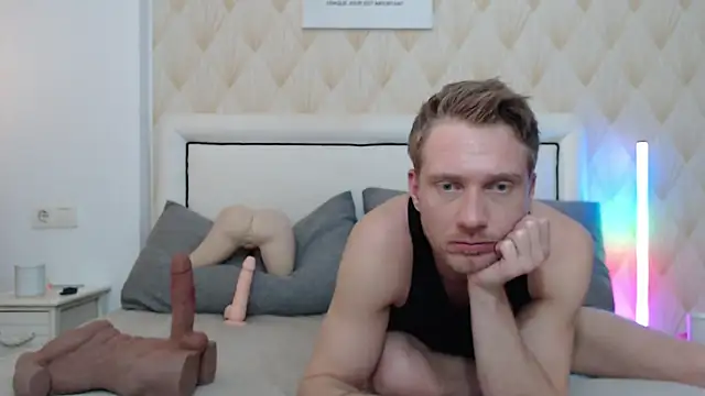 Snapshot of redheadxxl chatting on 03.13.26 redheadxxl online show from 03.13.26