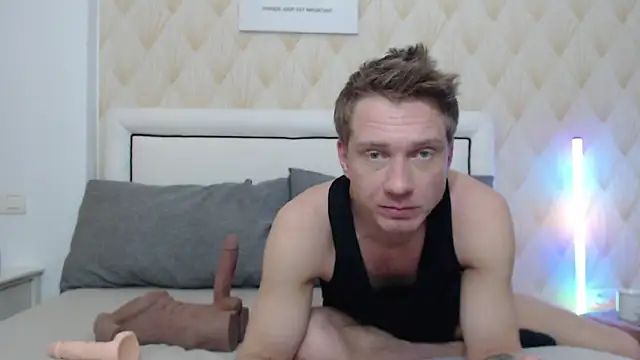 Snapshot of redheadxxl chatting on 03.21.26 redheadxxl online show from 03.21.26