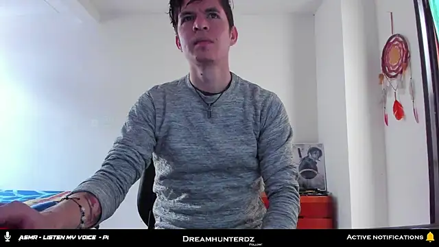 Snapshot of Headhunterdz chatting on 11.23.25 Headhunterdz online show from 11.23.25