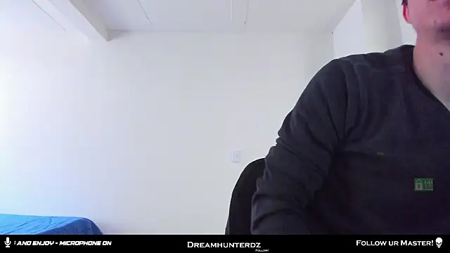 Snapshot of Headhunterdz chatting on 11.27.25 Headhunterdz online show from 11.27.25