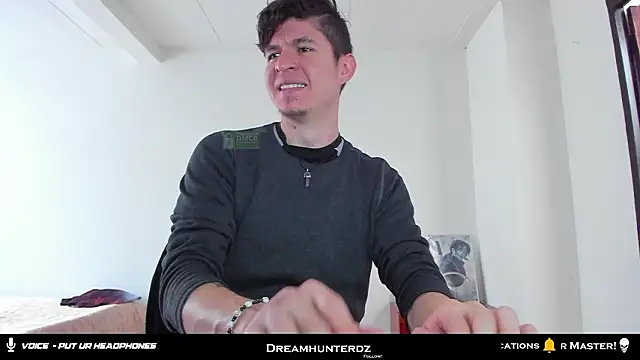 Snapshot of Headhunterdz chatting on 02.06.26 Headhunterdz online show from 02.06.26