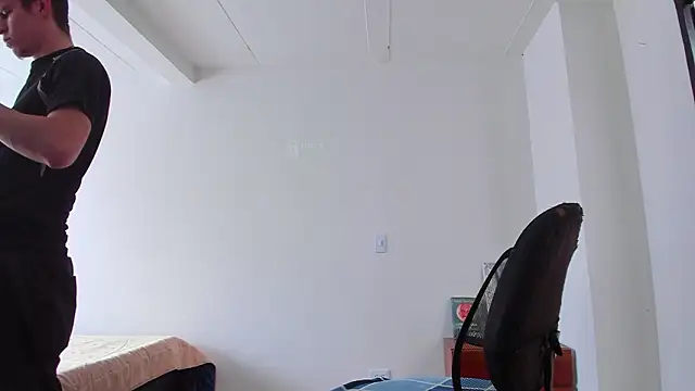 Snapshot of Headhunterdz chatting on 02.27.26 Headhunterdz online show from 02.27.26