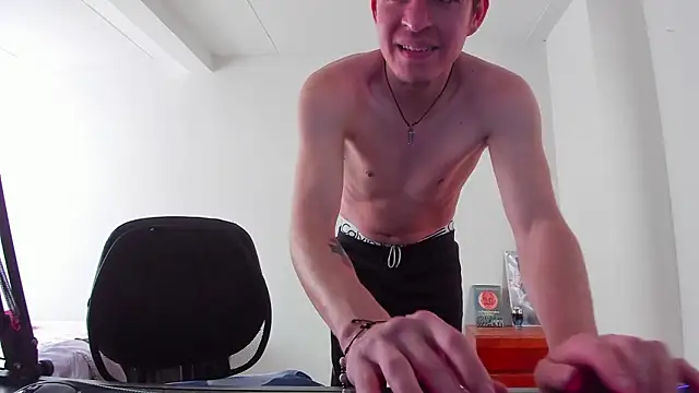 Snapshot of Headhunterdz chatting on 03.03.26 Headhunterdz online show from 03.03.26