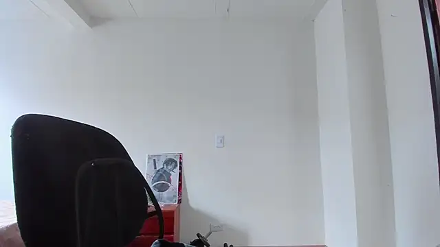 Snapshot of Headhunterdz chatting on 04.06.26 Headhunterdz online show from 04.06.26