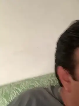 EmilianoGt online show from 10.26.25