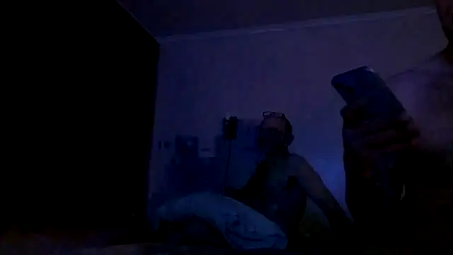 SoYouOwnMe1 online show from 12.05.25