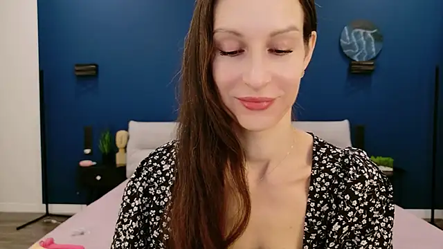 Mila Anders online show from 07.08.26