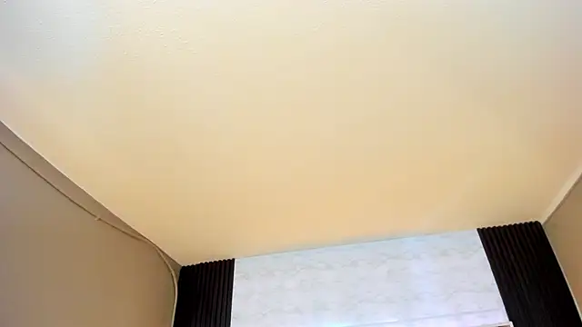 Linda4Petite online show from 11.26.25