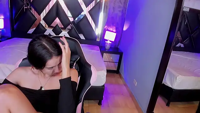 Linda4Petite online show from 07.27.26