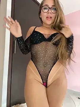 NatashaCruz- online show from 02.19.26