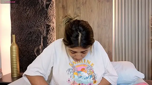 Snapshot of abby_miller26 chatting on 11.03.25 abby miller26 online show from 11.03.25