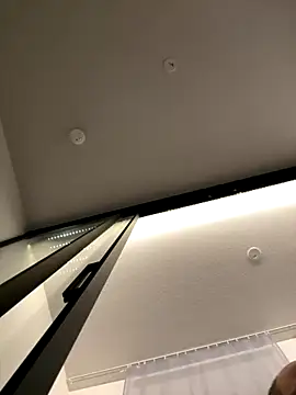 Andreashow online show from 10.21.25