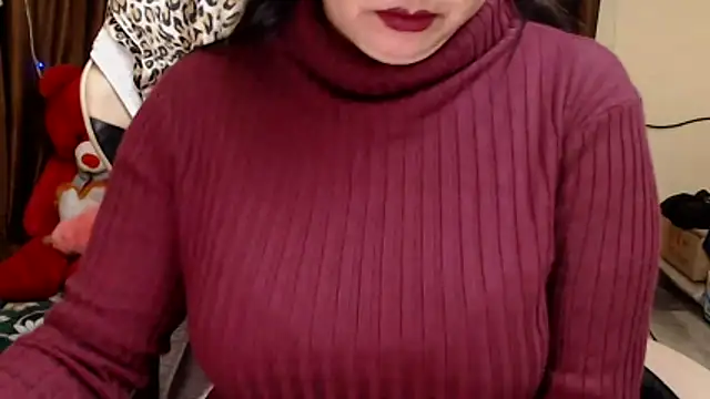 Snapshot of Naughty_Kashish chatting on 11.28.25 Naughty Kashish online show from 11.28.25