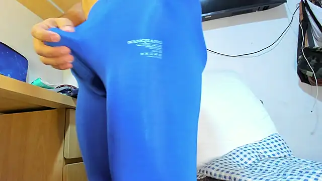 MikeMiller2 online show from 04.12.26