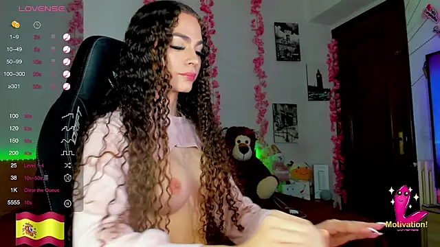 gabrielatafur  online show from 03.18.25