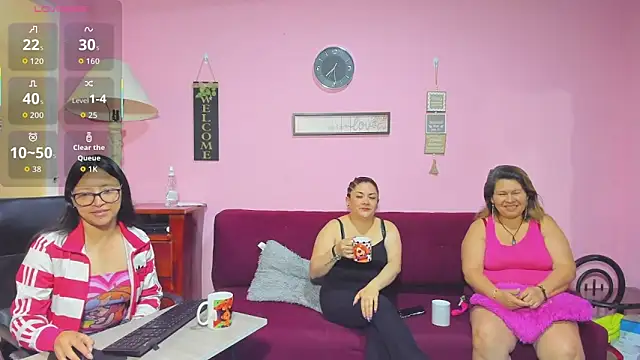 lesbiancuple online show from 10.08.25
