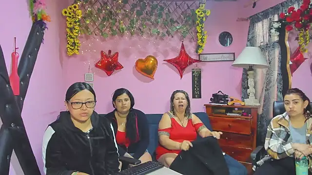 lesbiancuple online show from 03.20.26