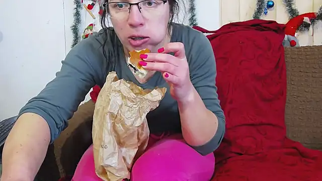 Snapshot of SquirtyMellissaLabia chatting on 01.14.26 SquirtyMellissaLabia online show from 01.14.26