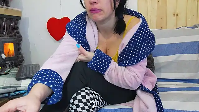 Snapshot of SquirtyMellissaLabia chatting on 02.22.26 SquirtyMellissaLabia online show from 02.22.26