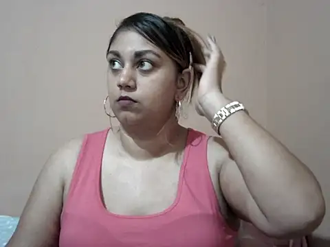 bellachow10 online show from 12.22.25