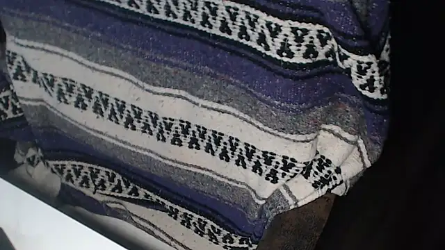 QueenDenizeAndTheCaptain online show from 10.18.25