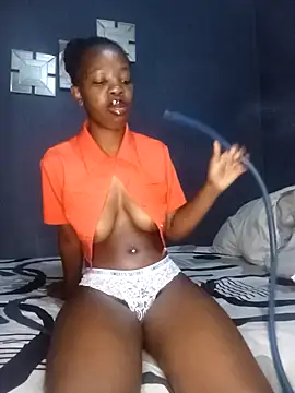 SheisBlacq online show from 11.02.25