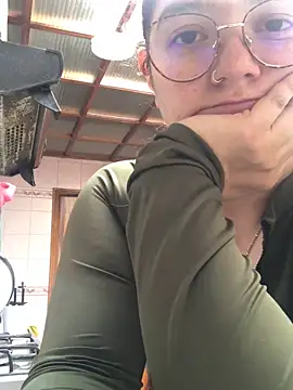 kayortiiz online show from 03.15.25