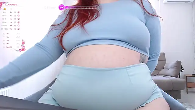 Mia Bows online show from 02.18.25