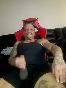 Snapshot of yellowwetfox chatting on 02.05.26 yellowwetfox online show from 02.05.26