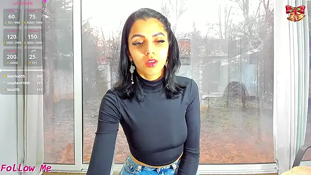 Sarabecker online show from 12.30.24