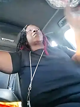 markquanna online show from 10.20.25