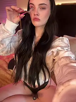 Snapshot of KarissaChantelle chatting on 02.10.26 KarissaChantelle online show from 02.10.26