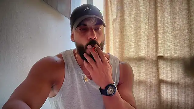 romeolovedark online show from 03.31.26