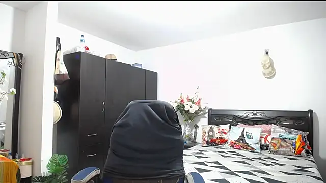 Snapshot of Xiimen chatting on 01.30.25 Xiimen online show from 01.30.25