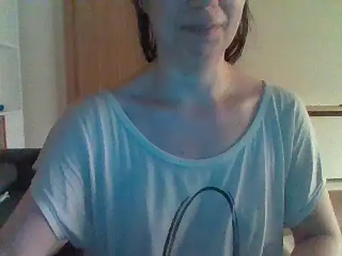 Moi Lina online show from 08.01.26