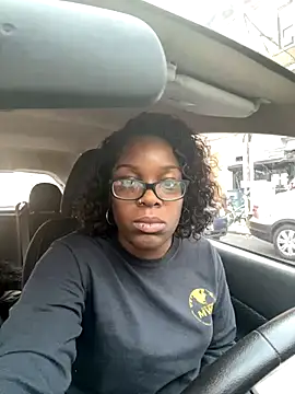 ChocolateBuns101 online show from 12.03.24