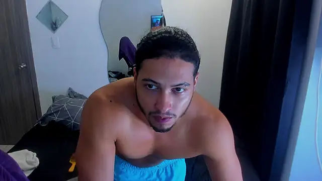 Snapshot of Kris_Khalifa69 chatting on 06.14.26 Kris Khalifa69 online show from 06.14.26