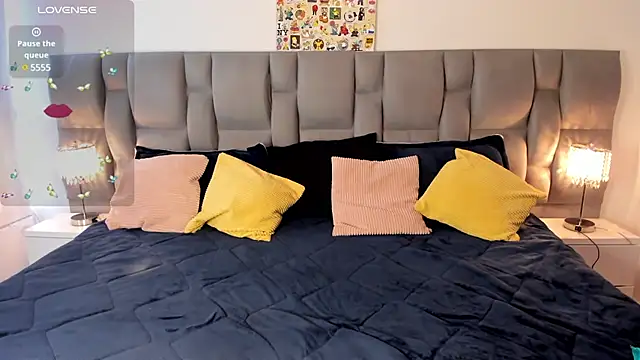 Nickytouse online show from 02.10.25