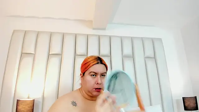 aandreaperez online show from 10.08.25