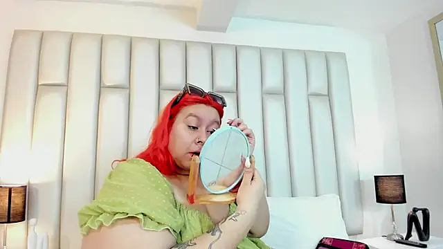 aandreaperez online show from 11.07.25