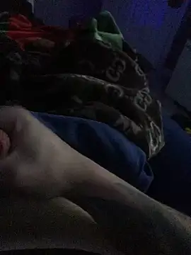 Hugetings online show from 12.19.24