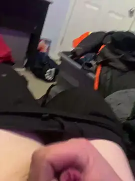 Hugetings online show from 12.20.25