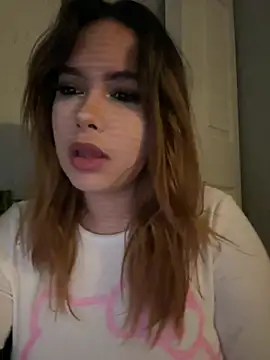 Snapshot of cyberspaceangell chatting on 02.03.25 cyberspaceangell online show from 02.03.25