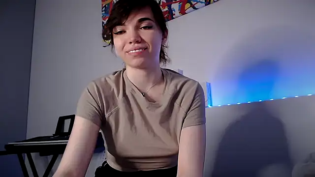 Snapshot of olivka-flower chatting on 12.16.24 olivka-flower online show from 12.16.24