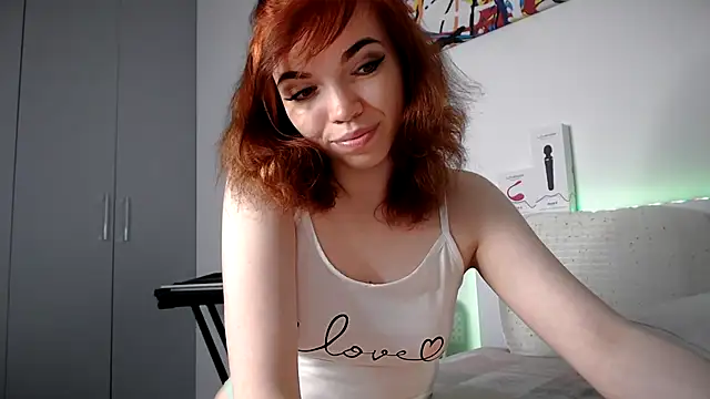Snapshot of olivka-flower chatting on 01.12.25 olivka-flower online show from 01.12.25