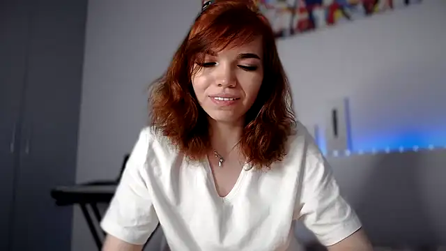 Snapshot of olivka-flower chatting on 01.24.25 olivka-flower online show from 01.24.25