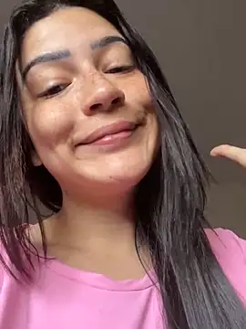 Snapshot of cutesarah_ chatting on 01.04.25 cutesarah  online show from 01.04.25