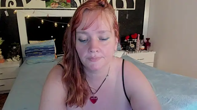 Snapshot of SinFulTitsDD chatting on 01.27.25 SinFulTitsDD online show from 01.27.25